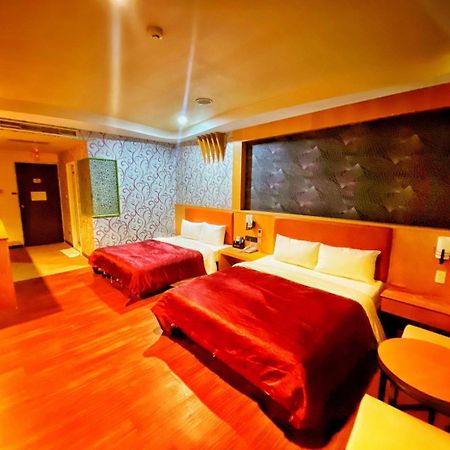 Hua Xiang Motel - Nanzih Kaohsziung Kültér fotó